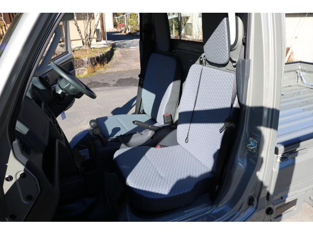 キャリイトラック ＫＣエアコン・パワステ農繁仕様　４ＷＤ　オートマ　届出済未使用車　セフティーサポート　強化サスペンション　キーレス　パワーウインドウ　アッパーメンバーガード　リアゲートチェーン　ＬＥＤ荷台作業灯（22枚目）