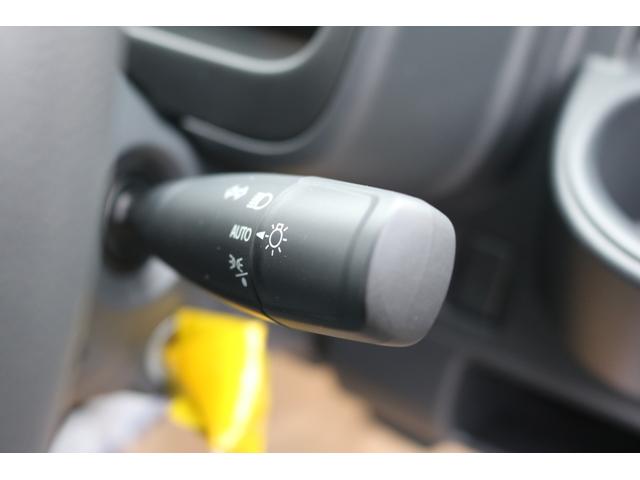 キャリイトラック ＫＣエアコン・パワステ農繁仕様　４ＷＤ　オートマ　届出済未使用車　セフティーサポート　強化サスペンション　キーレス　パワーウインドウ　アッパーメンバーガード　リアゲートチェーン　ＬＥＤ荷台作業灯（25枚目）