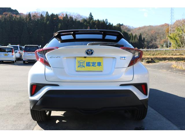 Ｃ－ＨＲ Ｇ　モード　ブルーノ　トヨタセーフティーセンス　純正９インチナビ　Ｂｌｕｅｔｏｏｔｈオーディオ　バックカメラ　ＥＴＣ　プッシュスタート＆」スマートキー　ハーフレザーコンビシート　シートヒーター（6枚目）