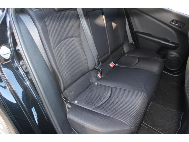 プリウス Sセーフティプラス ワンオナ 衝突回避システム Cソナー クルコン オートマチックハイビーム LEDライト メモリ-ナビ DVD視聴可 地デジフルセグTV ETC装備 Btオーディオ Bモニター スマートKEY(32枚目)