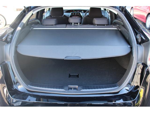 プリウス Sセーフティプラス ワンオナ 衝突回避システム Cソナー クルコン オートマチックハイビーム LEDライト メモリ-ナビ DVD視聴可 地デジフルセグTV ETC装備 Btオーディオ Bモニター スマートKEY(38枚目)