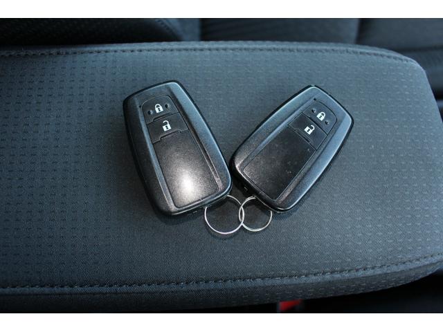 プリウス Sセーフティプラス ワンオナ 衝突回避システム Cソナー クルコン オートマチックハイビーム LEDライト メモリ-ナビ DVD視聴可 地デジフルセグTV ETC装備 Btオーディオ Bモニター スマートKEY(57枚目)