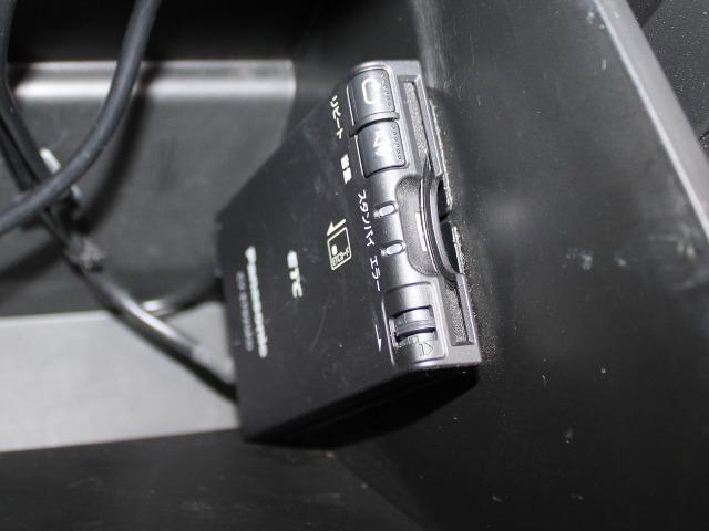 ハイブリッドＸＳターボ　保証付き　新品バッテリー　左右電動パワースライドドア　ＥＴＣ　シートヒーター　スマートキー　ＬＥＤヘッドライト　１オーナー　フルセグナビゲーション(17枚目)