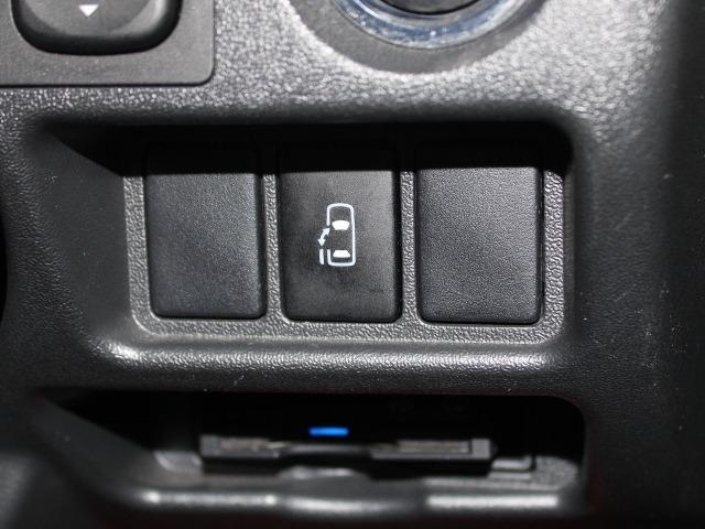 ハイエースワゴン ＧＬ　ハイエースワゴン　ＧＬ　保証付き　後席ベットキット　ＢＬＵＭＥ１８インチアルミホイール　ステラファイブテールレンズ　社外ドアミラーウィンカー　カロッツェリアナビ　社外Ｆスポイラー　車中泊仕様（15枚目）