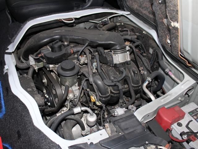ハイエースワゴン ＧＬ　ハイエースワゴン　ＧＬ　保証付き　後席ベットキット　ＢＬＵＭＥ１８インチアルミホイール　ステラファイブテールレンズ　社外ドアミラーウィンカー　カロッツェリアナビ　社外Ｆスポイラー　車中泊仕様（36枚目）