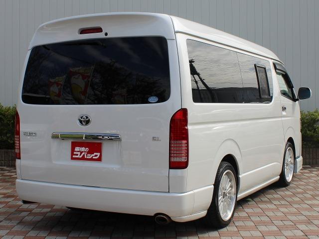 ハイエースワゴン ＧＬ　ハイエースワゴン　ＧＬ　保証付き　後席ベットキット　ＢＬＵＭＥ１８インチアルミホイール　ステラファイブテールレンズ　社外ドアミラーウィンカー　カロッツェリアナビ　社外Ｆスポイラー　車中泊仕様（40枚目）