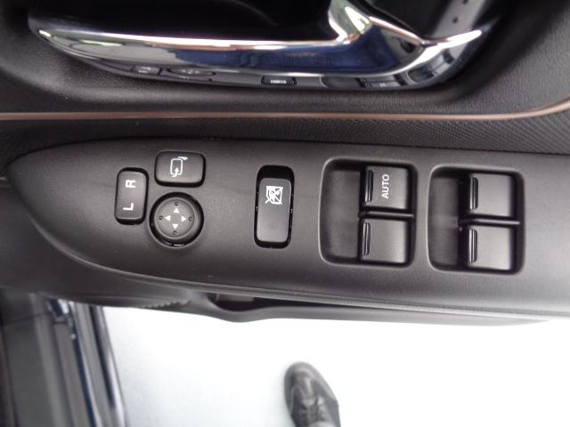 ワゴンＲスマイル ＨＹＢＲＩＤ　Ｘ　２型　　全方位モニター付きナビ装備　セーフティプラスパッケージ（12枚目）