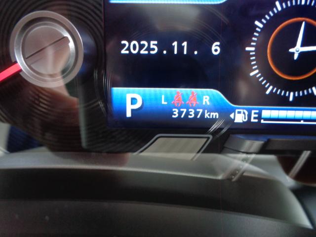 ワゴンＲスマイル ＨＹＢＲＩＤ　Ｘ　２型　　全方位モニター付きナビ装備　セーフティプラスパッケージ（39枚目）