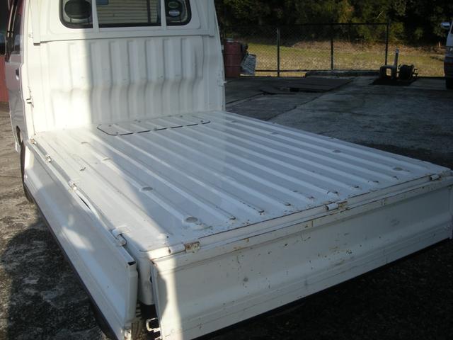 ハイゼットトラック ベースグレード　エアコン　パワステ　オートマ　２ＷＤ　３方開　軽トラ（6枚目）