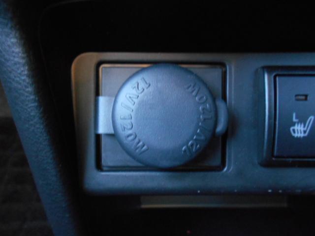 アルト ＨＹＢＲＩＤ　Ｘ　セーフティサポート装備　プッシュスタート　シートヒーター　オートエアコン　スズキセーフティーサポート　アイドリングストップ　横滑り防止機能　盗難防止システム　アルミホイール（7枚目）