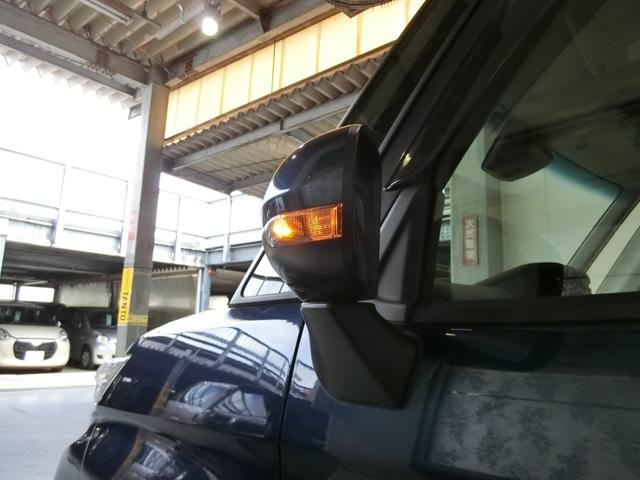カスタムG リミテッドII SAIII 衝突被害軽減ブレーキ 横滑り防止装置 オートマチックハイビーム アイドリングストップ 両側電動スライドドア ステアリングスイッチ 革巻きハンドル オートライト クルーズコントロール 純正アルミホイール(28枚目)