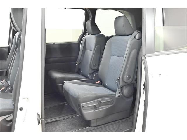 ノア X 衝突被害軽減装置 ドラレコ付 LEDライト オートクルーズコントロール 盗難防止システム バックモニター フルセグTV DVD再生 リアオートエアコン パワーウィンドウ 点検記録簿 ETC 3列シート(12枚目)