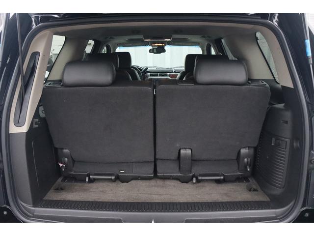 シボレータホ LTZ 4WD サンルーフ シートヒーター 黒革シート RBPアルミ 社外マフラー 社外ヘッドライト 社外メッシュグリル フリップダウンモニタ 1ナンバー登録 3列目あり ETC ALPINE TV(31枚目)