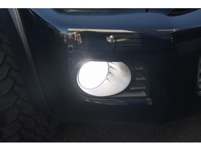 セコイア リミテッド　社外２０インチアルミ　リフトアップ　社外ヘッドライト　オーバーフェンダー　サンルーフ　ＡＬＰＩＮＥディスプレイオーディオ　ＪＢＬサウンド　Ｆ，Ｓ，Ｂカメラ　パワーシート　シートヒーター　ＥＴＣ（13枚目）