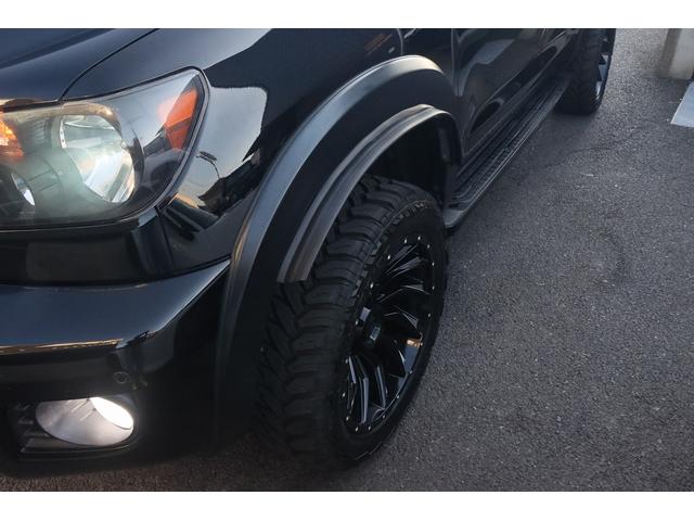 セコイア リミテッド　社外２０インチアルミ　リフトアップ　社外ヘッドライト　オーバーフェンダー　サンルーフ　ＡＬＰＩＮＥディスプレイオーディオ　ＪＢＬサウンド　Ｆ，Ｓ，Ｂカメラ　パワーシート　シートヒーター　ＥＴＣ（15枚目）