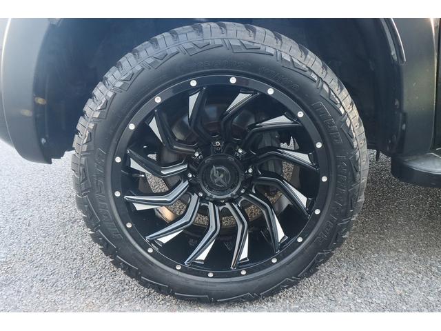 セコイア リミテッド　社外２０インチアルミ　リフトアップ　社外ヘッドライト　オーバーフェンダー　サンルーフ　ＡＬＰＩＮＥディスプレイオーディオ　ＪＢＬサウンド　Ｆ，Ｓ，Ｂカメラ　パワーシート　シートヒーター　ＥＴＣ（25枚目）