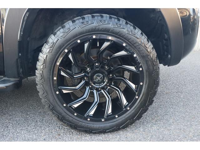 セコイア リミテッド　社外２０インチアルミ　リフトアップ　社外ヘッドライト　オーバーフェンダー　サンルーフ　ＡＬＰＩＮＥディスプレイオーディオ　ＪＢＬサウンド　Ｆ，Ｓ，Ｂカメラ　パワーシート　シートヒーター　ＥＴＣ（26枚目）