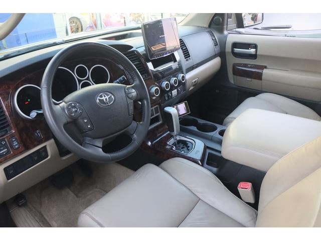 セコイア リミテッド　社外２０インチアルミ　リフトアップ　社外ヘッドライト　オーバーフェンダー　サンルーフ　ＡＬＰＩＮＥディスプレイオーディオ　ＪＢＬサウンド　Ｆ，Ｓ，Ｂカメラ　パワーシート　シートヒーター　ＥＴＣ（28枚目）