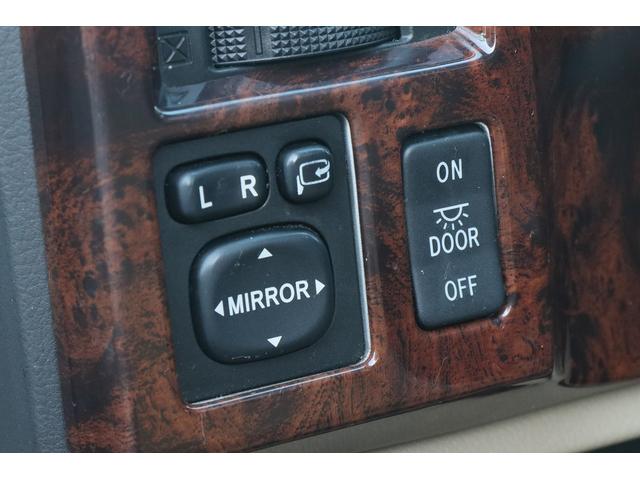 セコイア リミテッド　社外２０インチアルミ　リフトアップ　社外ヘッドライト　オーバーフェンダー　サンルーフ　ＡＬＰＩＮＥディスプレイオーディオ　ＪＢＬサウンド　Ｆ，Ｓ，Ｂカメラ　パワーシート　シートヒーター　ＥＴＣ（44枚目）