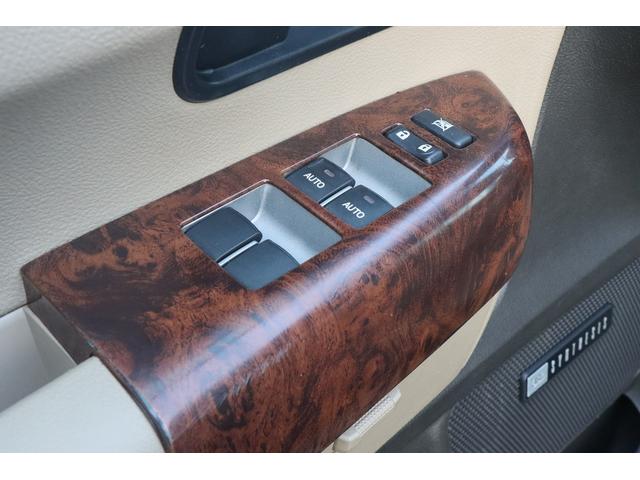 セコイア リミテッド　社外２０インチアルミ　リフトアップ　社外ヘッドライト　オーバーフェンダー　サンルーフ　ＡＬＰＩＮＥディスプレイオーディオ　ＪＢＬサウンド　Ｆ，Ｓ，Ｂカメラ　パワーシート　シートヒーター　ＥＴＣ（66枚目）