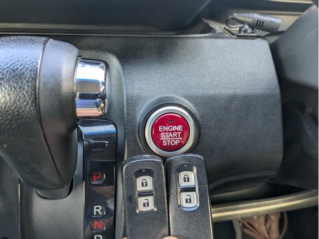 N-ONE ツアラー・Lパッケージ 純正メモリーナビ BT接続 ワンセグ スマートキー プッシュスタート オートエアコン オートライト HIDヘッドライト パドルシフト 純正14インチアルミ ターボ クルーズコントロール ETC(24枚目)