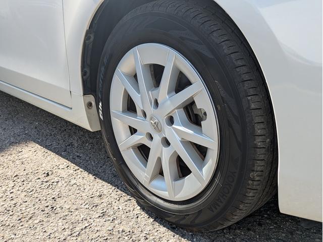 プリウスアルファ Ｓ　純正ＳＤナビ　ＢＴオーディオ　フルセグ　ＤＶＤ　ミュージックサーバー　　バックカメラ　障害物センサー　オートエアコン　オートＬＥＤ　フォグ　ステアリモコン　ドラレコ　純正１６インチアルミ　ＥＴＣ（30枚目）