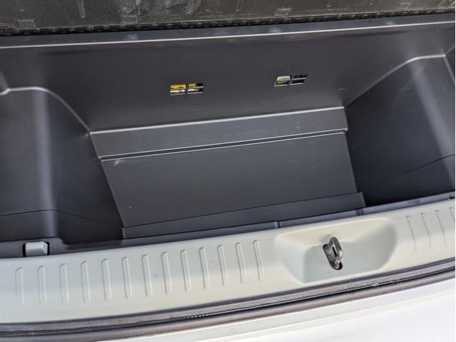 プリウスアルファ Ｓ　純正ＳＤナビ　ＢＴオーディオ　フルセグ　ＤＶＤ　ミュージックサーバー　　バックカメラ　障害物センサー　オートエアコン　オートＬＥＤ　フォグ　ステアリモコン　ドラレコ　純正１６インチアルミ　ＥＴＣ（38枚目）