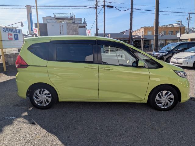 フリード Ｇ・ホンダセンシング　純正メモリーナビ　ＢＴオーディオ　フルセグ　ＤＶＤ　ミュージックサーバー　バックカメラ　衝突軽減ブレーキ　レーンアシスト　追従クルコン　ドラレコ　両側パワスラ　ステアリモコン　オートエアコン　ＥＴＣ（48枚目）