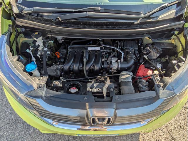 フリード Ｇ・ホンダセンシング　純正メモリーナビ　ＢＴオーディオ　フルセグ　ＤＶＤ　ミュージックサーバー　バックカメラ　衝突軽減ブレーキ　レーンアシスト　追従クルコン　ドラレコ　両側パワスラ　ステアリモコン　オートエアコン　ＥＴＣ（54枚目）