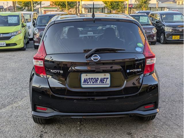 ノート e-パワー X 純正SDナビ BT/USB接続フルセグ DVD Mサーバー 全方位 バックカメラ 衝突軽減ブレーキ レーンアシスト 踏み間違い防止 追従クルコン 障害物センサー オートLED ステアリモコン ETC(50枚目)