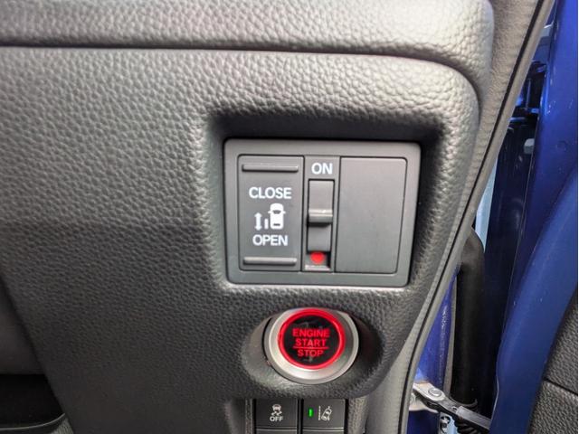 Ｎ－ＢＯＸカスタム Ｇ・Ｌホンダセンシング　純正ナビ　ＢＴオーディオ　ＤＶＤ　バックカメラ　衝突軽減ブレーキ　レーンアシスト　追従クルコン　片側パワスラ　オートＬＥＤ　フォグ　ステアリモコン　オートエアコン　純正アルミ　ロールカーテン　ＥＴＣ（27枚目）