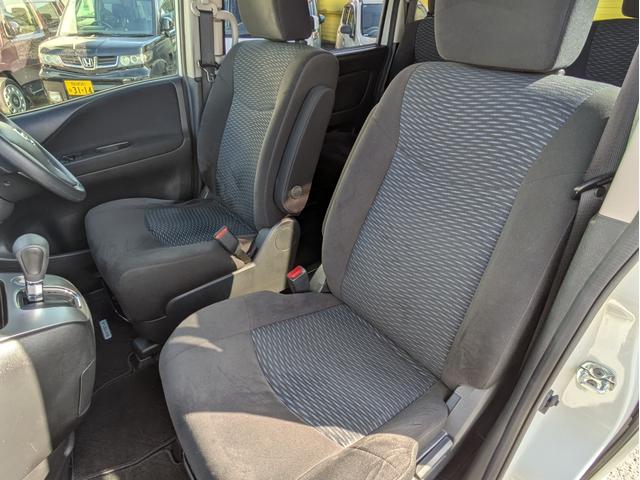 セレナ ハイウェイスター Sエディション 純正SDナビ BTオーディオ USB接続 フルセグTV バックカメラ 衝突軽減ブレーキ レーンアシスト 片側パワスラ クルーズコントロール オートライト オートエアコン 純正15インチアルミ ETC(9枚目)