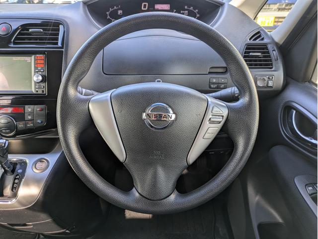 セレナ ハイウェイスター Sエディション 純正SDナビ BTオーディオ USB接続 フルセグTV バックカメラ 衝突軽減ブレーキ レーンアシスト 片側パワスラ クルーズコントロール オートライト オートエアコン 純正15インチアルミ ETC(13枚目)