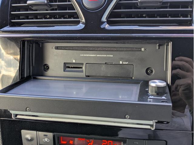 セレナ ハイウェイスター Sエディション 純正SDナビ BTオーディオ USB接続 フルセグTV バックカメラ 衝突軽減ブレーキ レーンアシスト 片側パワスラ クルーズコントロール オートライト オートエアコン 純正15インチアルミ ETC(18枚目)