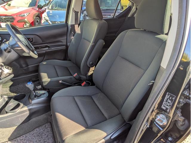 アクア Ｓスタイルブラック　ＳＤナビ　ＢＴオーディオ　フルセグＴＶ　バックカメラ　衝突軽減ブレーキ　レーンアシスト　オートハイビーム　オートライト　オートエアコン　スマートキー　プッシュスタート　ステアリモコン　ＥＴＣ（9枚目）