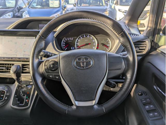 ヴォクシー V 純正SDナビ BTオーディオ フルセグ DVD バックカメラ Mサーバー 片側パワスラ オートLED フォグ ドラレコ クルコン オートエアコン 純正アルミ MTモード付AT ステアリモコン ETC(13枚目)