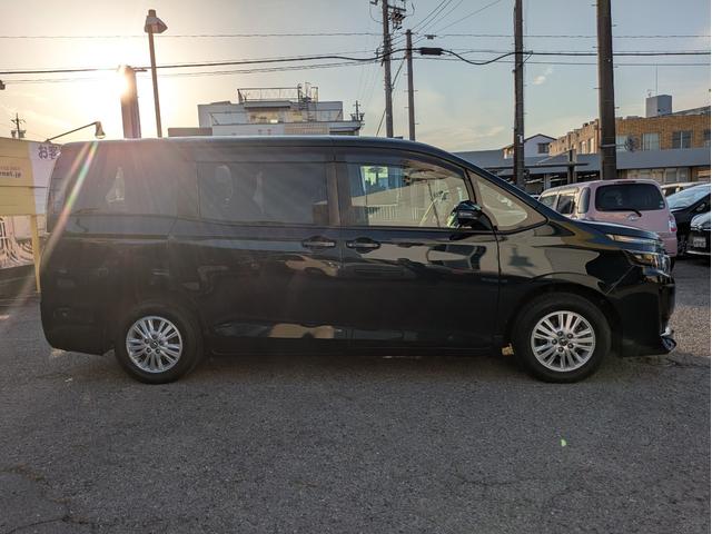 ヴォクシー V 純正SDナビ BTオーディオ フルセグ DVD バックカメラ Mサーバー 片側パワスラ オートLED フォグ ドラレコ クルコン オートエアコン 純正アルミ MTモード付AT ステアリモコン ETC(49枚目)