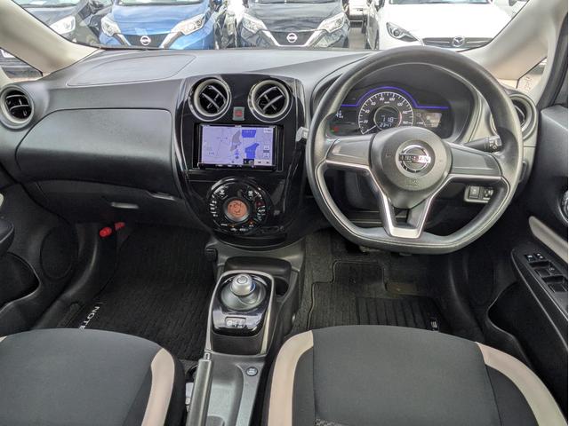 ノート ｅ－パワー　Ｘ　メモリーナビ　ＢＴオーディオ　フルセグＴＶ　ＤＶＤ再生　衝突軽減ブレーキ　レーンアシスト　障害物センサー　オートライト　純正１４インチアルミ　オートエアコン　横滑り防止装置　インテリキー　ＥＴＣ（13枚目）