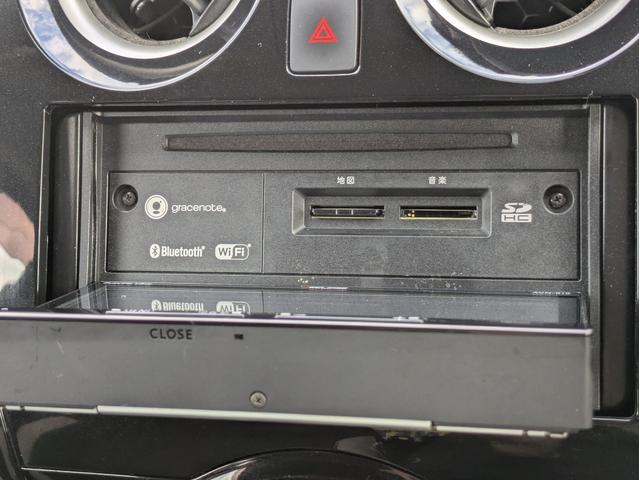 ノート ｅ－パワー　Ｘ　メモリーナビ　ＢＴオーディオ　フルセグＴＶ　ＤＶＤ再生　衝突軽減ブレーキ　レーンアシスト　障害物センサー　オートライト　純正１４インチアルミ　オートエアコン　横滑り防止装置　インテリキー　ＥＴＣ（18枚目）