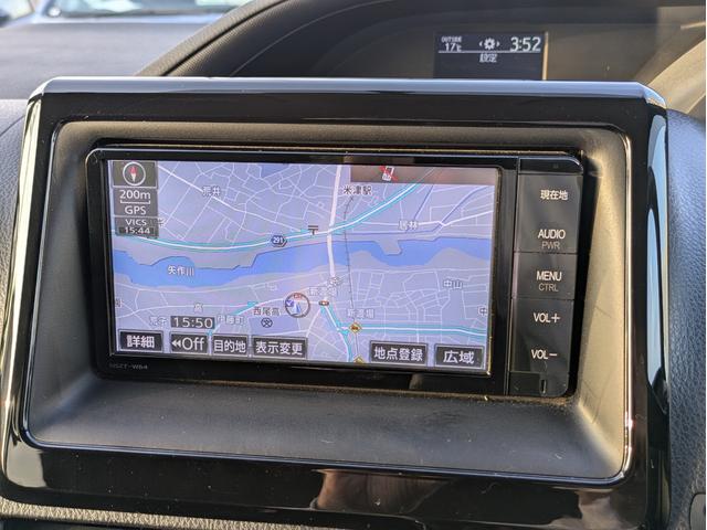 ノア Ｘ　純正ＳＤナビ　ＢＴオーディオ　フルセグＴＶ　ＤＶＤ再生　Ｍサーバー　バックカメラ　後席モニター　片側パワスラ　オートＬＥＤ　フォグ　ステアリモコン　ロールカーテン　ＭＴモード付ＡＴ　ＥＴＣ（15枚目）