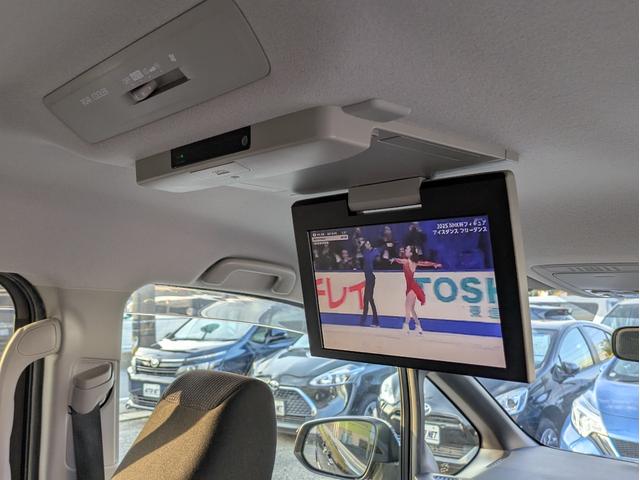 ノア Ｘ　純正ＳＤナビ　ＢＴオーディオ　フルセグＴＶ　ＤＶＤ再生　Ｍサーバー　バックカメラ　後席モニター　片側パワスラ　オートＬＥＤ　フォグ　ステアリモコン　ロールカーテン　ＭＴモード付ＡＴ　ＥＴＣ（26枚目）