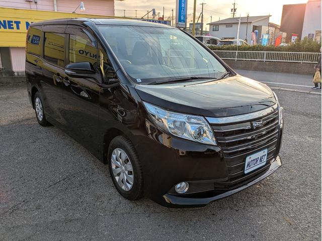 ノア Ｘ　純正ＳＤナビ　ＢＴオーディオ　フルセグＴＶ　ＤＶＤ再生　Ｍサーバー　バックカメラ　後席モニター　片側パワスラ　オートＬＥＤ　フォグ　ステアリモコン　ロールカーテン　ＭＴモード付ＡＴ　ＥＴＣ（29枚目）