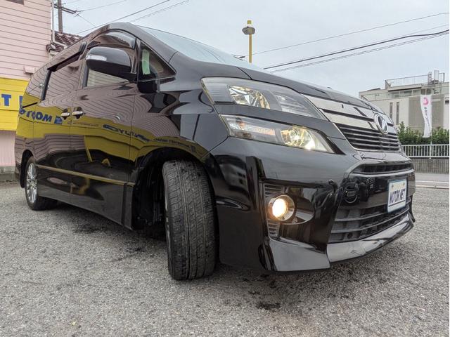 ヴェルファイア ２．４Ｚ　ゴールデンアイズＩＩ　純正ＨＤＤナビ　ＢＴオーディオ　Ｍサーバー　フルセグ　ＤＶＤ　後席モニター　Ｂカメラ　クルコン　障害物センサー　両側パワスラ　オートＨＩＤ　フォグ　ステアリモコン　電動リアゲート　純正アルミ　ＥＴＣ（63枚目）