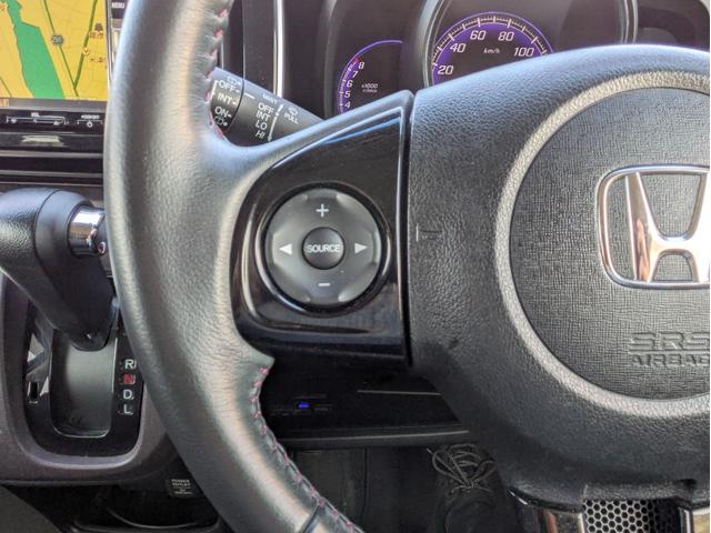 Ｎ－ＯＮＥ プレミアム・Ｌパッケージ　純正メモリーナビ　ＢＴ／ＵＳＢ接続　ワンセグＴＶ　ＤＶＤ再生　バックカメラ　オートエアコン　オートＨＩＤ　フォグ　ステアリモコン　革巻ステア　ドラレコ　アイドルストップ　純正１４インチアルミ　ＥＴＣ（20枚目）