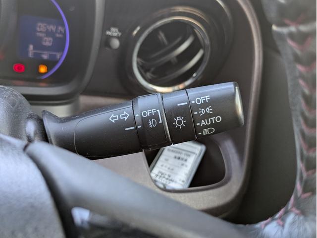 Ｎ－ＯＮＥ プレミアム・Ｌパッケージ　純正メモリーナビ　ＢＴ／ＵＳＢ接続　ワンセグＴＶ　ＤＶＤ再生　バックカメラ　オートエアコン　オートＨＩＤ　フォグ　ステアリモコン　革巻ステア　ドラレコ　アイドルストップ　純正１４インチアルミ　ＥＴＣ（22枚目）