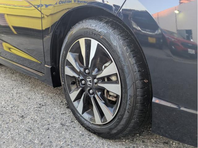 シャトル ハイブリッドＸ　純正メモリーナビ　ＢＴオーディオ　ワンセグ　バックカメラ　衝突軽減ブレーキ　障害物センサー　オートＬＥＤ　フォグ　クルコン　オートエアコン　ドラレコ　ステアリモコン　パドルシフト　純正アルミ　ＥＴＣ（34枚目）