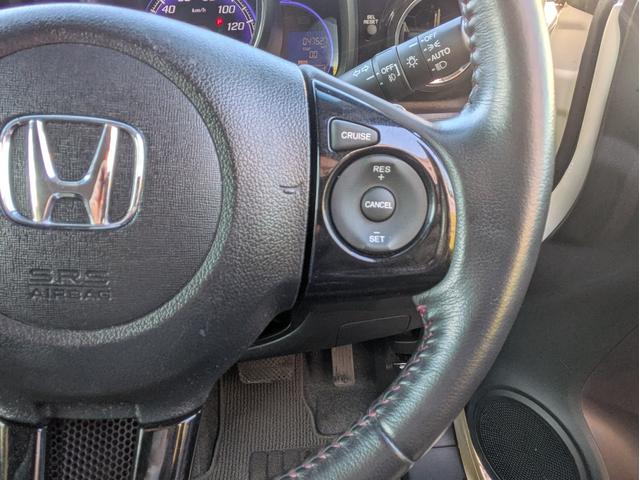 N-ONE プレミアム ツアラー・Lパッケージ 新品タイヤ装着 純正メモリーナビ BTオーディオ バックカメラ ワンセグ USB接続 DVD再生 オートエアコン オートHID フォグ パドルシフト ステアリモコン 純正アルミ 革巻ステア ETC(20枚目)