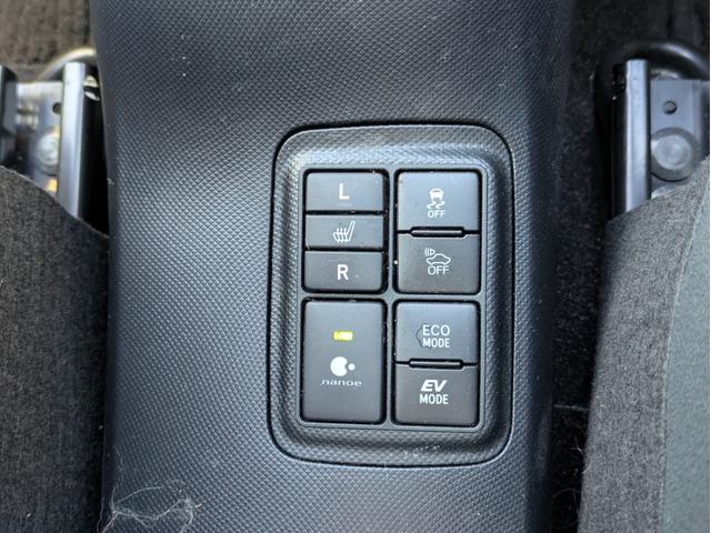 アクア Ｓスタイルブラック　純正ナビ　ＴＶフルセグ　Ｂカメラ　衝突軽減Ｂ　ＢＴ接続　ＢＴオーディオ　障害物センサー　　ＬＥＤライト　フォグランプ　オートＡＣ　シートヒーター　ステアリモコン　ＥＴＣ　オートハイビーム（23枚目）