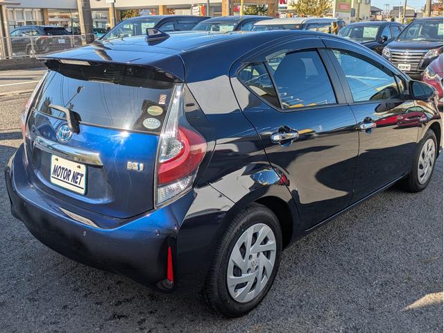 アクア Ｓスタイルブラック　純正ナビ　ＴＶフルセグ　Ｂカメラ　衝突軽減Ｂ　ＢＴ接続　ＢＴオーディオ　障害物センサー　　ＬＥＤライト　フォグランプ　オートＡＣ　シートヒーター　ステアリモコン　ＥＴＣ　オートハイビーム（44枚目）