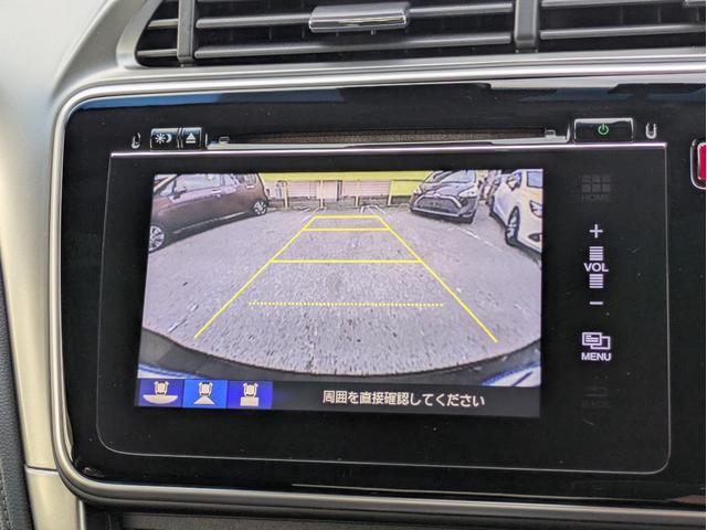 グレイス ハイブリッドＥＸ　純正ナビ　ＢＴオーディオ　ＵＳＢ接続　フルセグ　バックカメラ　衝突軽減ブレーキ　クルコン　オートＡＣ　シートヒーター　ステアリモコン　パドルシフト　純正アルミ　オートＬＥＤ　フォグ　ドラレコ　ＥＴＣ（16枚目）